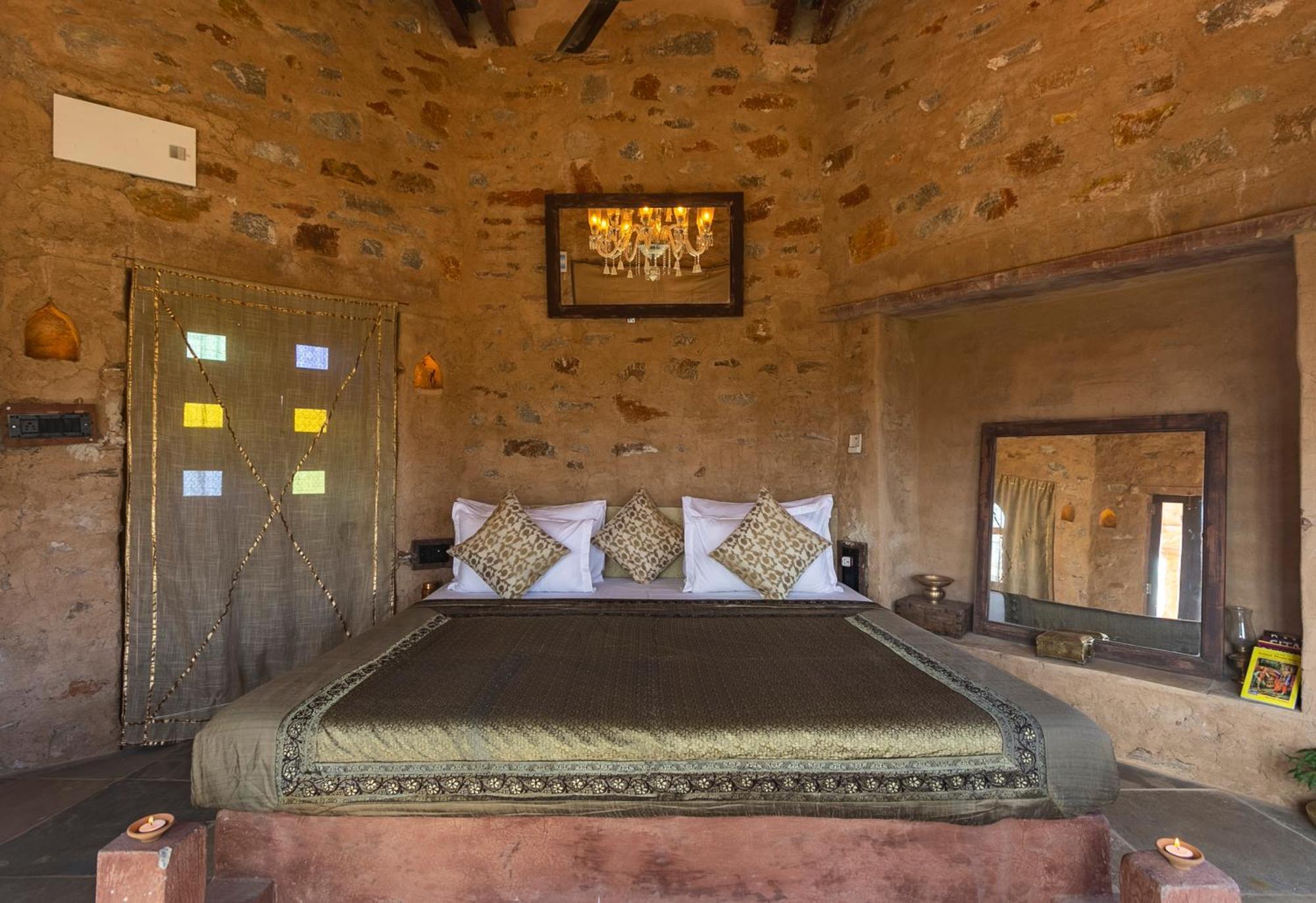 Manmatha A Luxury Retreat Bed & Breakfast Udaipur Exterior photo