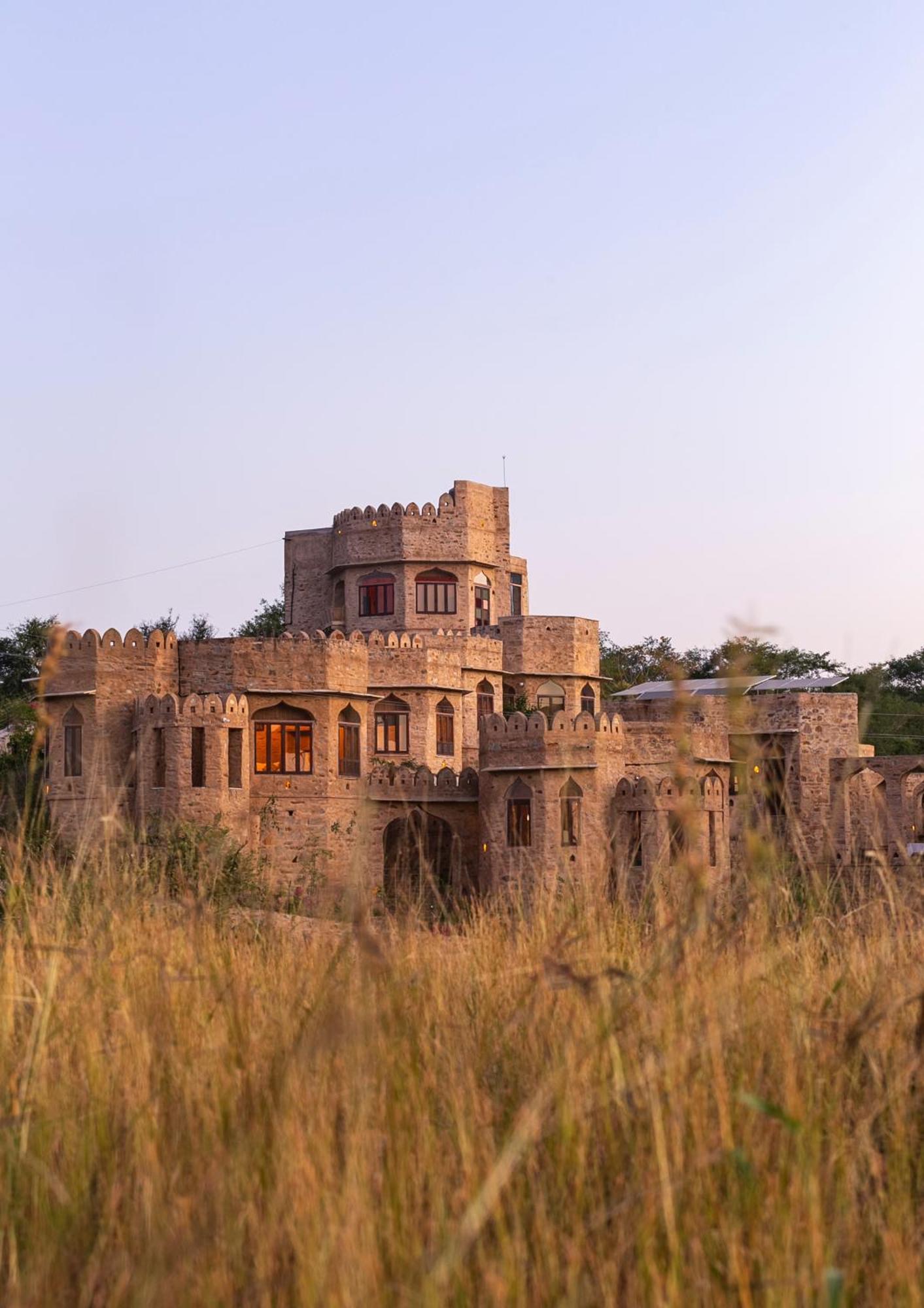 Manmatha A Luxury Retreat Bed & Breakfast Udaipur Exterior photo