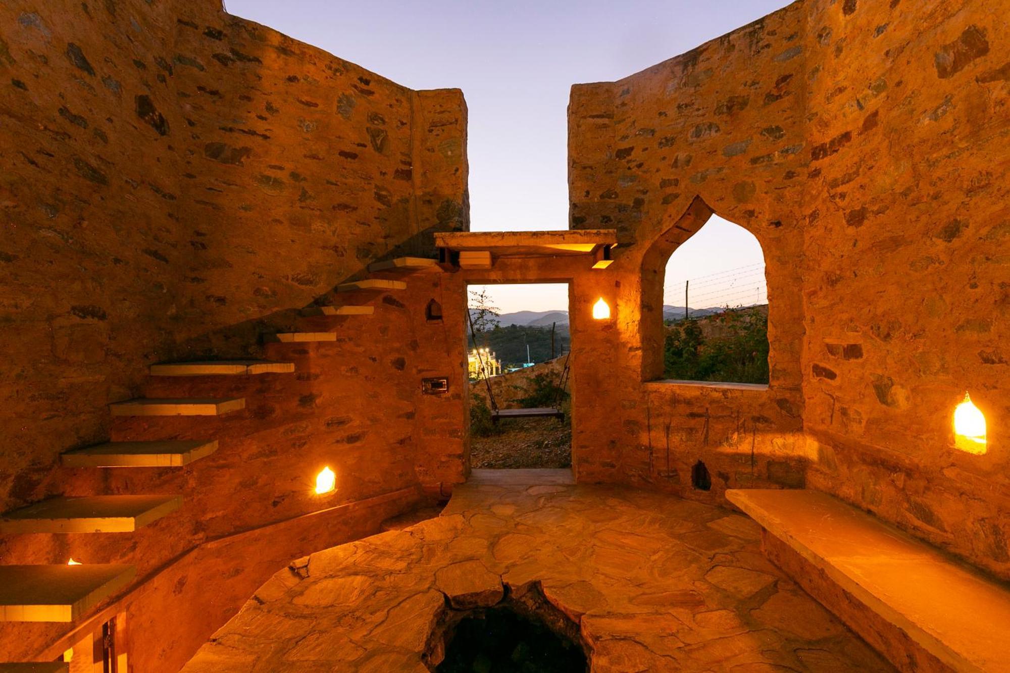 Manmatha A Luxury Retreat Bed & Breakfast Udaipur Exterior photo
